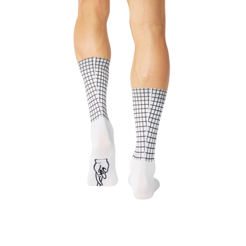 #Aero Movement Grid Socks - White