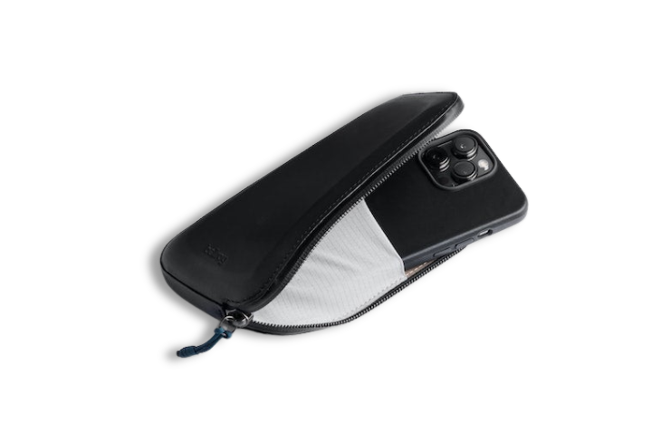 Bellroy All-Conditions Phone Pocket Plus - Encre