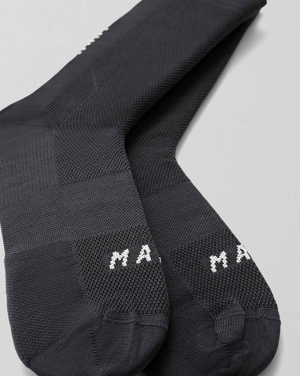 Division Sock - Black/Black - MAAP