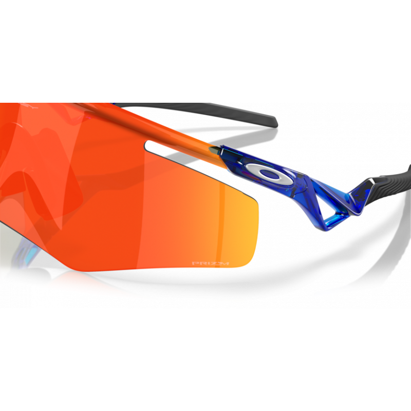 Oakley QNTM Kato Sunglasses - Crystal Blue / Prizm Ruby